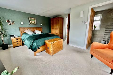 7 Beechwood Rise, Wetherby, LS22 7QT
