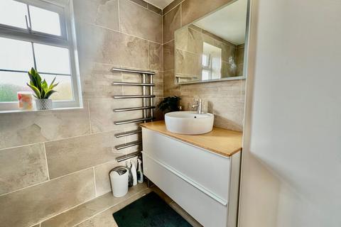 7 Beechwood Rise, Wetherby, LS22 7QT