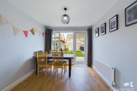 6 Gloucester Avenue, Hornchurch, RM11 3EB