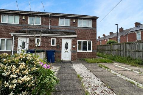 3 bedroom semi-detached house to rent, Charlton Mews, Lemington, Newcastle upon Tyne, NE15