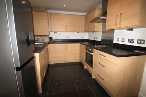 2 bedroom apartment for sale, 13 Mellish Way, Hornchurch RM11