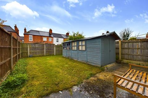 3 bedroom detached house for sale, Linden Road, Gloucester, Gloucestershire, GL1