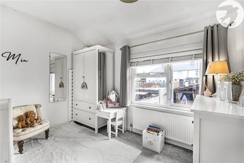 19 Chestnut Road, Dartford, DA1 2LB