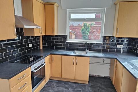 2 bedroom detached house to rent, 95 Watson Road Worksop