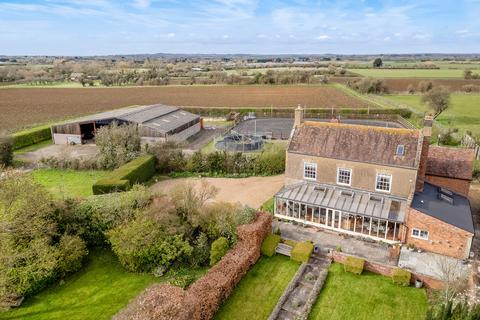 6 bedroom detached house for sale, Bowers Hill Evesham, Worcestershire, WR11 7HG