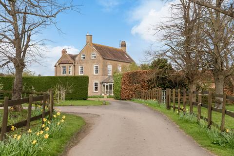 6 bedroom detached house for sale, Bowers Hill Evesham, Worcestershire, WR11 7HG