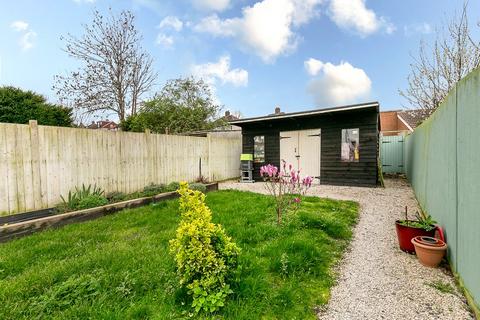 2 Cotton Hill, Bromley, BR1 5RP