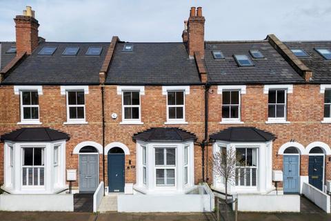 4 bedroom terraced house for sale, Prospect Road, Hampstead, London, NW2