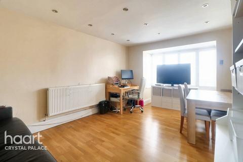 1 bedroom flat for sale, Marston Way, Crystal Palace