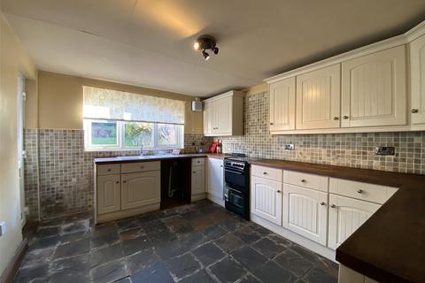 3 bedroom semi-detached house for sale, Bywell Avenue, Hexham, Northumberland, NE46
