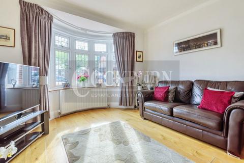 45 Charldane Road, London, SE9 3PF