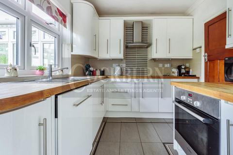 45 Charldane Road, London, SE9 3PF