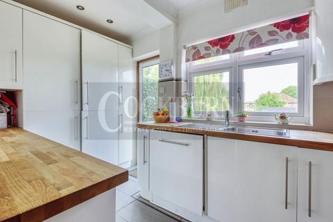 45 Charldane Road, London, SE9 3PF