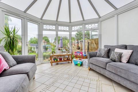 45 Charldane Road, London, SE9 3PF