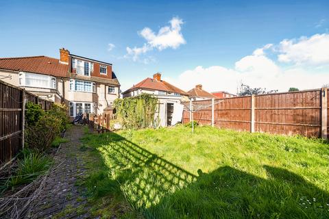 41 Colbrook Avenue, Hayes, UB3 1TG