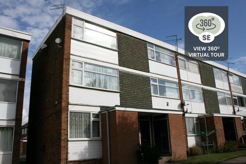 2 bedroom flat to rent, Crowmere Road, Walsgrave