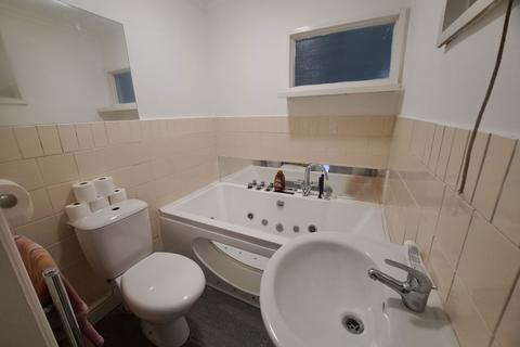 undefined, Heol Y Plas, Llannon, SA14