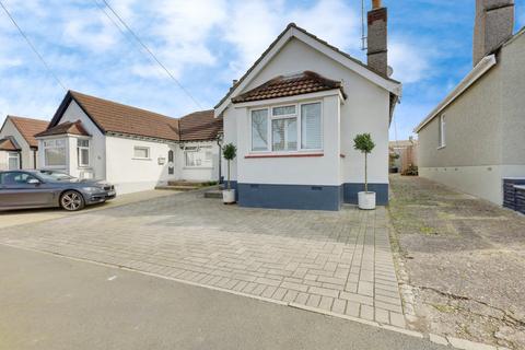 71 Adalia Crescent, Leigh-on-sea, SS9 3ST