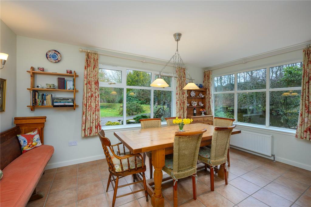 Breakfast Room