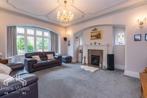 4 bedroom detached house for sale, St Annes Road East, Lytham St Annes, FY8