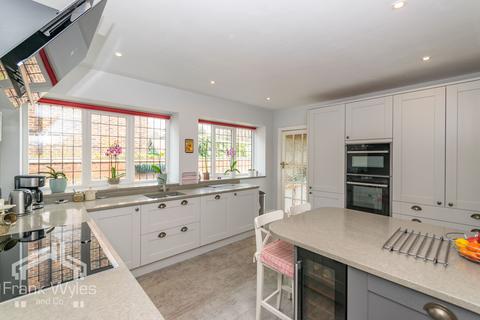 4 bedroom detached house for sale, St Annes Road East, Lytham St Annes, FY8