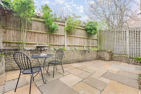 3 bedroom end of terrace house for sale, Manning Place, Richmond, Surrey