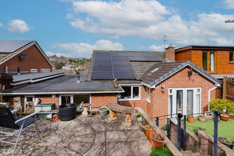24 Greenway, Crediton, EX17 3LP