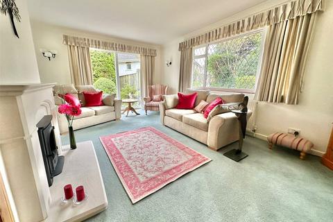 4 bedroom detached house for sale, Sycamore Close, Milford on Sea, Lymington, Hampshire, SO41