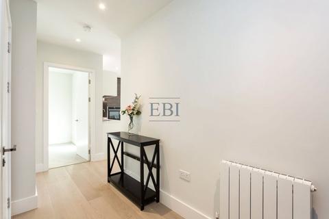 1 bedroom apartment to rent, Hopgood Tower, 15 Pegler Square, Kidbrooke, SE3