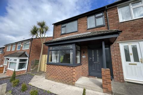 3 bedroom semi-detached house to rent, Yew Tree Lane, Dukinfield, Cheshire, SK16
