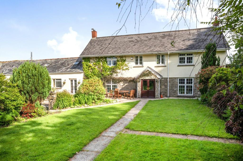 Bratton Fleming, Barnstaple, Devon, EX31 6 bed detached house for sale