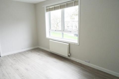 1 bedroom flat to rent, Rankine Street, Law, Dundee, DD3