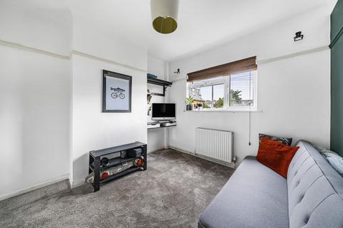 8 Brook Road, Surbiton, KT6 5DB