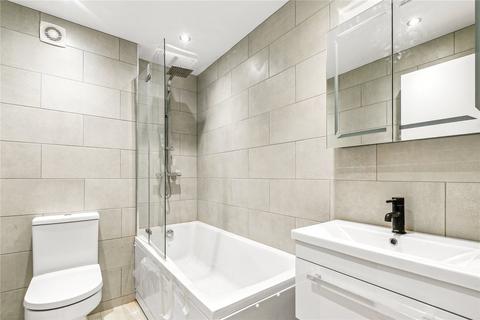 2 bedroom apartment for sale, Garratt Lane, SW17