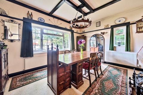 61 Reddown Road, Coulsdon, CR5 1AP