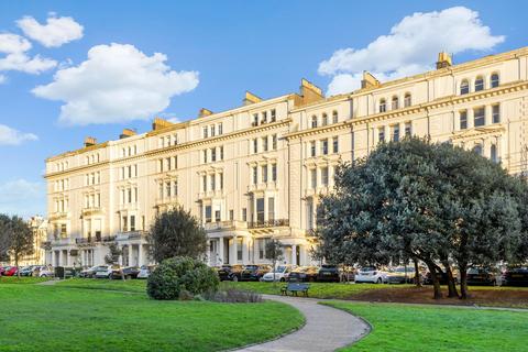 2 bedroom flat for sale, Palmeira Square, Hove, East Sussex, BN3