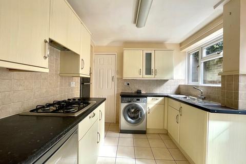 42 Longfield Road, Winnall, Winchester, SO23 0NT