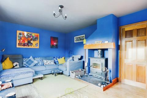 4 bedroom end of terrace house for sale, Sea Dyke Way, Marshchapel DN36