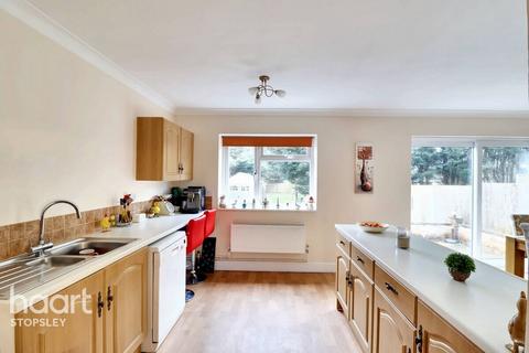 73 Cowridge Crescent, Luton, LU2 0LR