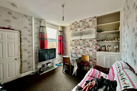 3 bedroom terraced house for sale, Sharp Street, Hull HU5