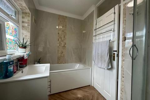 3 bedroom terraced house to rent, Slough,  Berkshire,  SL1