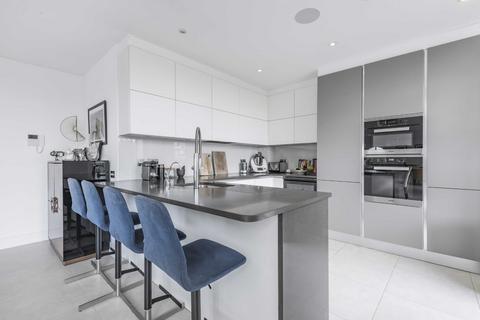 3 bedroom apartment for sale, Hadley Road, Enfield, Middlesex, EN2