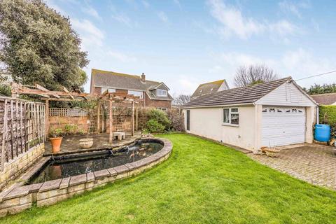 4 bedroom detached house for sale, Haslemere Gardens, Hayling Island, Hampshire