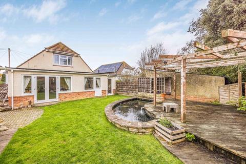 4 bedroom detached house for sale, Haslemere Gardens, Hayling Island, Hampshire