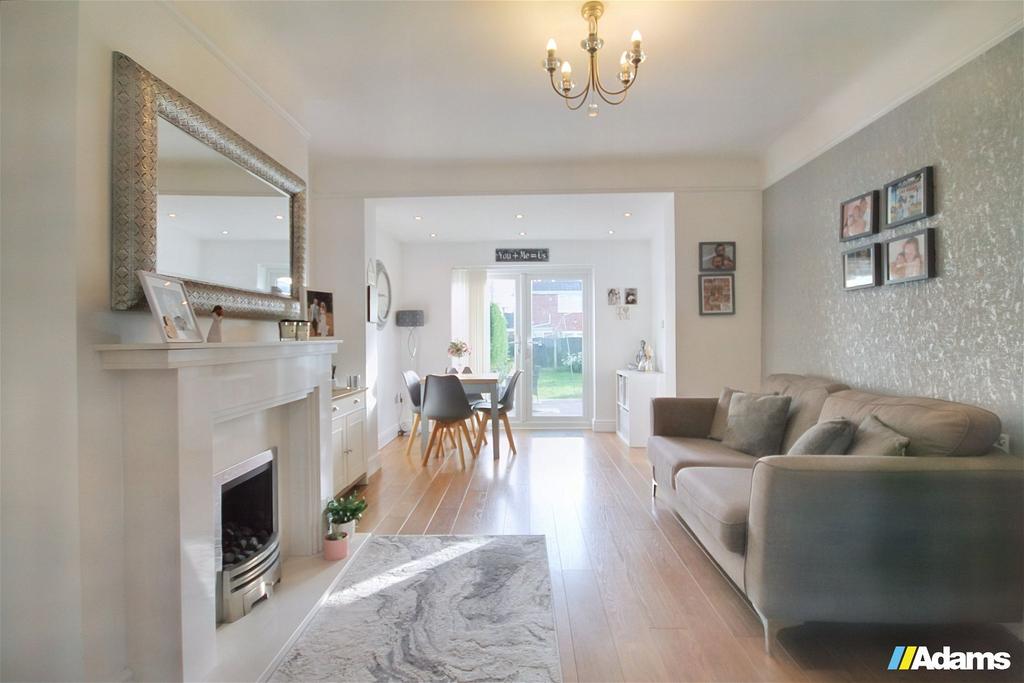 Moorfield Road, Widnes 3 bed semidetached house for sale £265,000