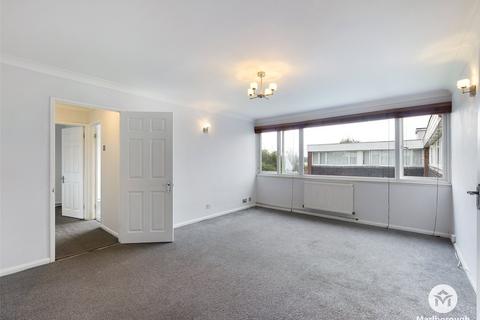 2 bedroom property to rent, Romford Road, Chigwell, Essex, IG7