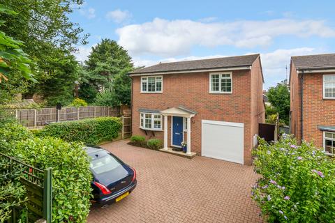 4 bedroom detached house for sale, Barley Mow Way, Shepperton, TW17