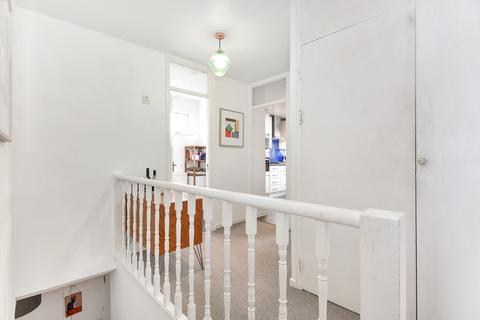 56 Allwood Close, London, SE26 4JP