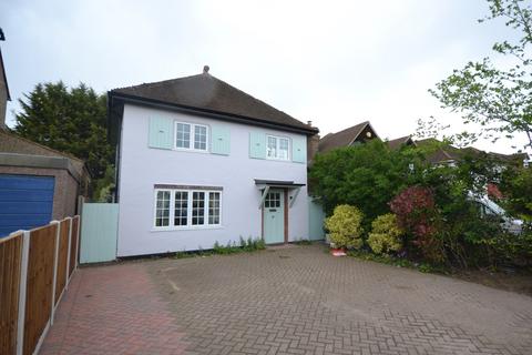 3 bedroom detached house to rent, Shirley Road Croydon CR0