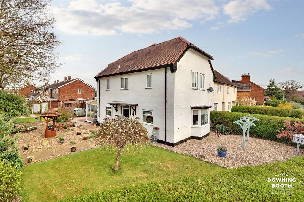 Christchurch Lane, Lichfield WS13 4 bed end of terrace house for sale